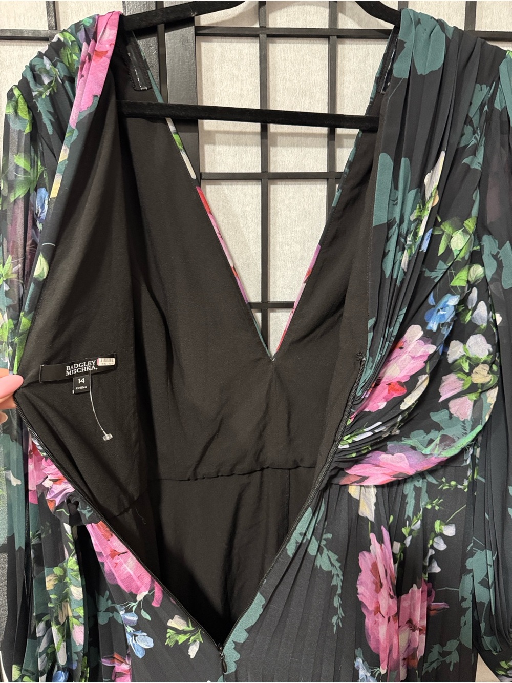 Badgley Mischka pleated floral gown size 14 - Picture 10 of 11